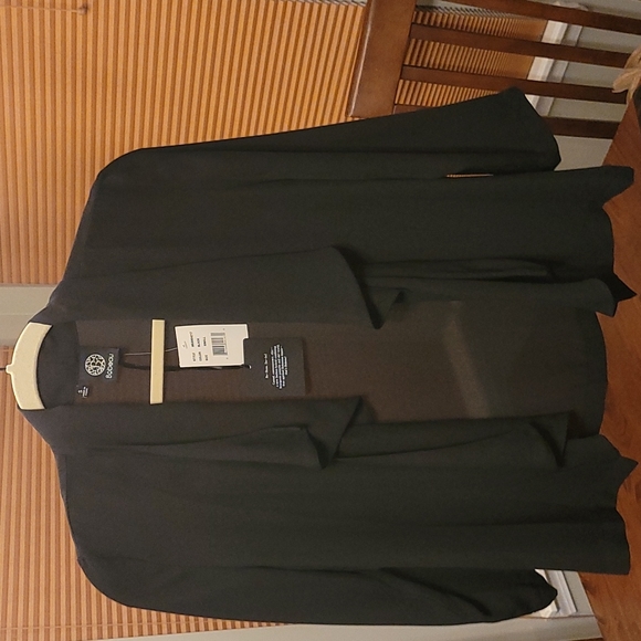 bobeau Jackets & Blazers - Bobeau light weight draped jacket. Black size small